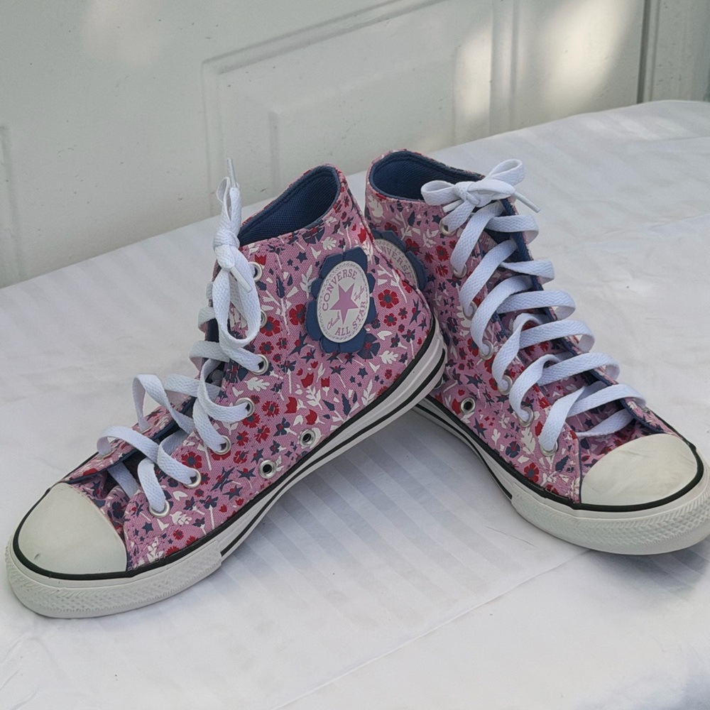 Converse Kids' Pink and Red Floral High-Tops